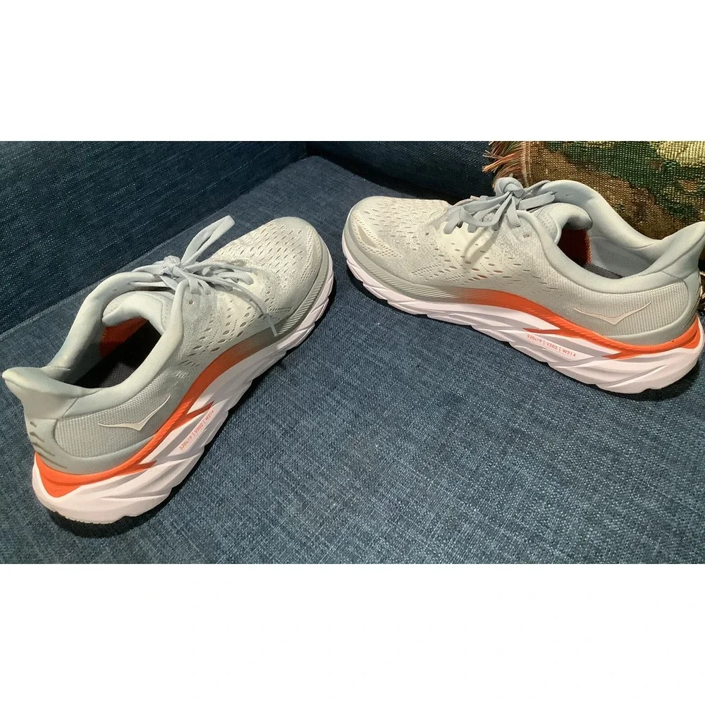 Hoka Womens Clifton 8 Running Shoe - Blue/White - Size 9.5B